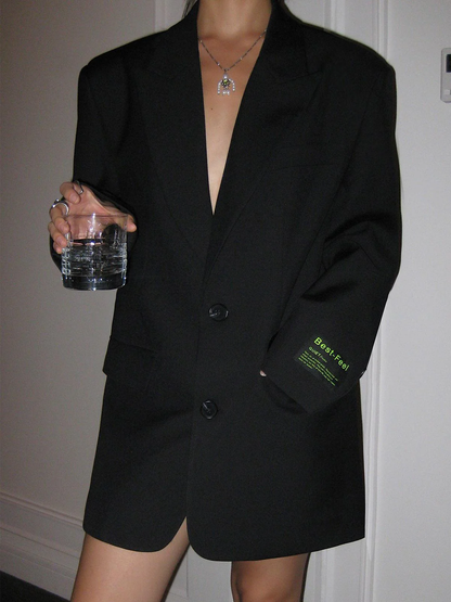 Oversized damesblazer – Rechte snit met knoopsluiting en schoudervulling