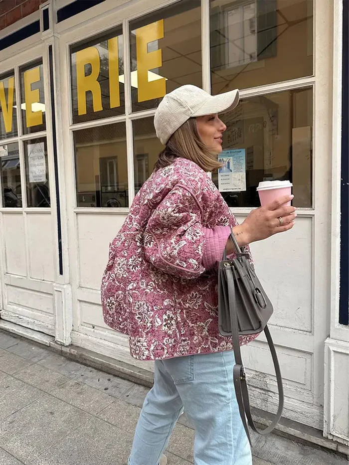 Liva – Gewatteerde Jas met Bloemenprint