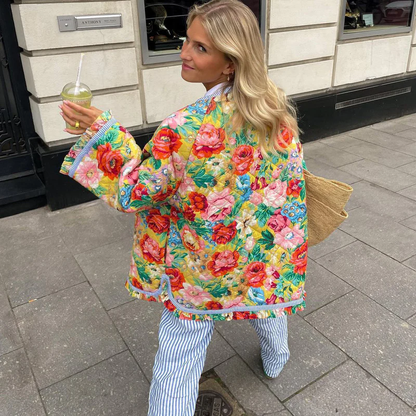 Liva – Gewatteerde Jas met Bloemenprint