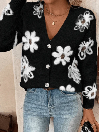 Noor – Gebreide Vest met Bloemenpatroon en Knoopsluiting